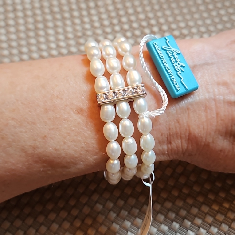 Honora Fresh Water Oval Cultered Pearl Bracelet 3 strand w 3 Swarovski CZ Bars - Picture 2 of 7